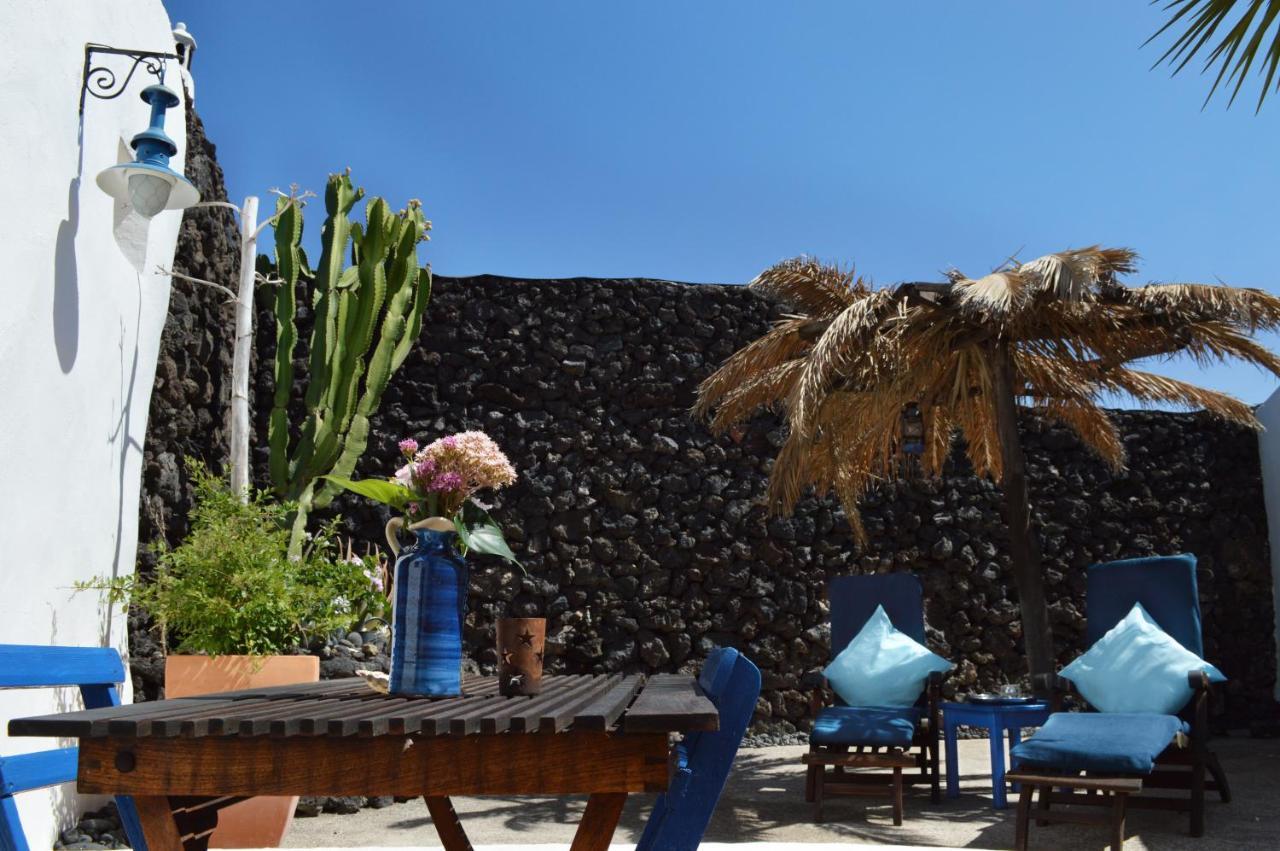 Stylish Getaway With Secluded Patio In Lava Finca Uga Екстер'єр фото